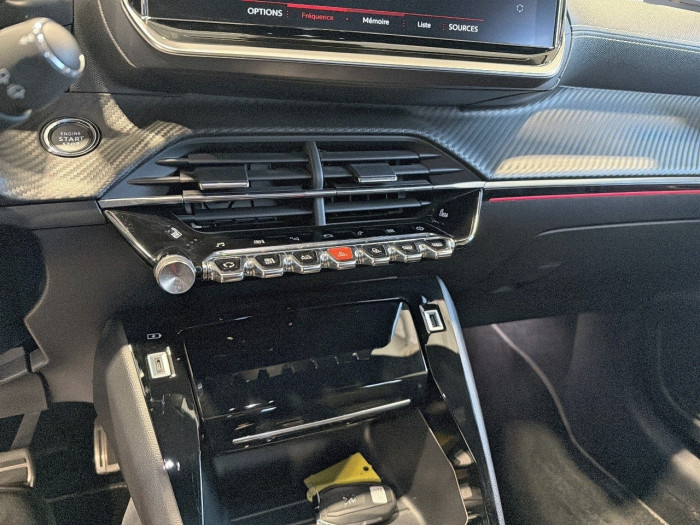 Peugeot 208 PureTech 130 S&S EAT8 GT Pack