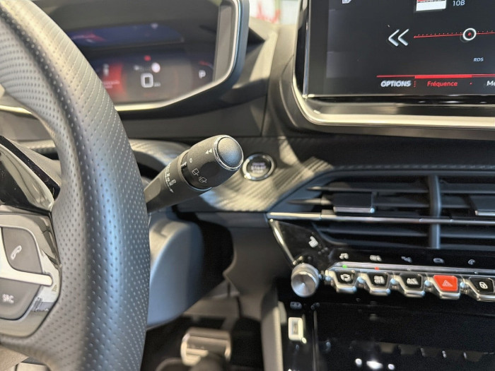 Peugeot 208 PureTech 130 S&S EAT8 GT Pack