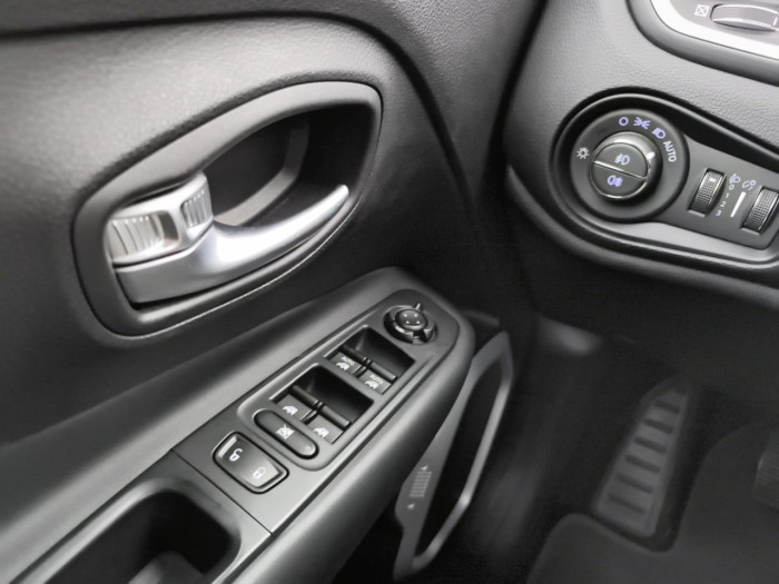 Jeep Renegade 1.6 l MultiJet 120 ch BVM6 Limited