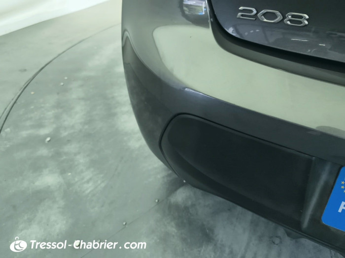 Peugeot 208 PureTech 75 S&S BVM5 Like