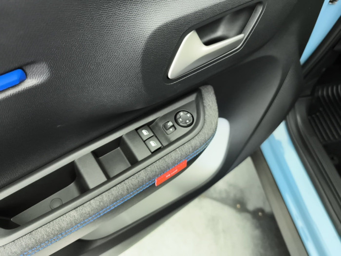 Citroën C3 Nouvelle Hybride 110 ch Automatique Plus