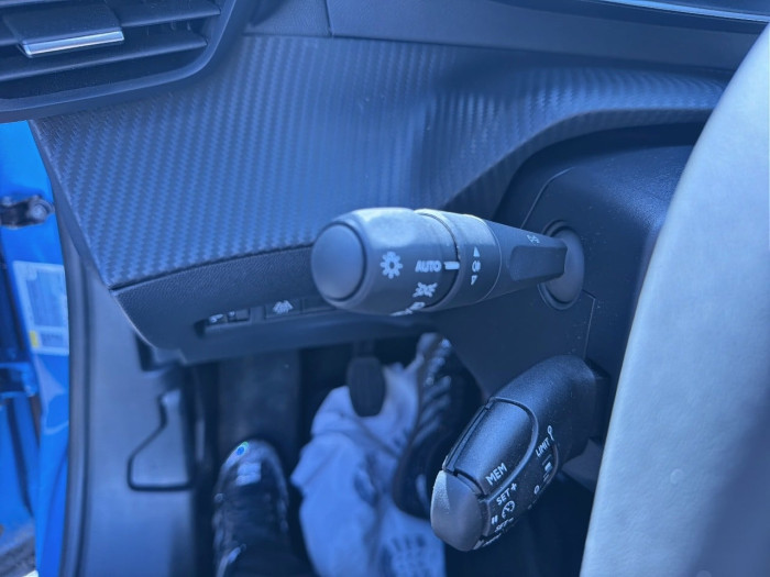 Peugeot 2008 PureTech 100 S&S BVM6 Allure Pack