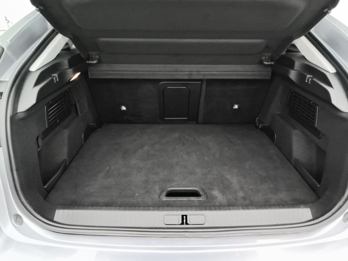 Citroën C4 BlueHDi 130 S&S EAT8 Shine Pack