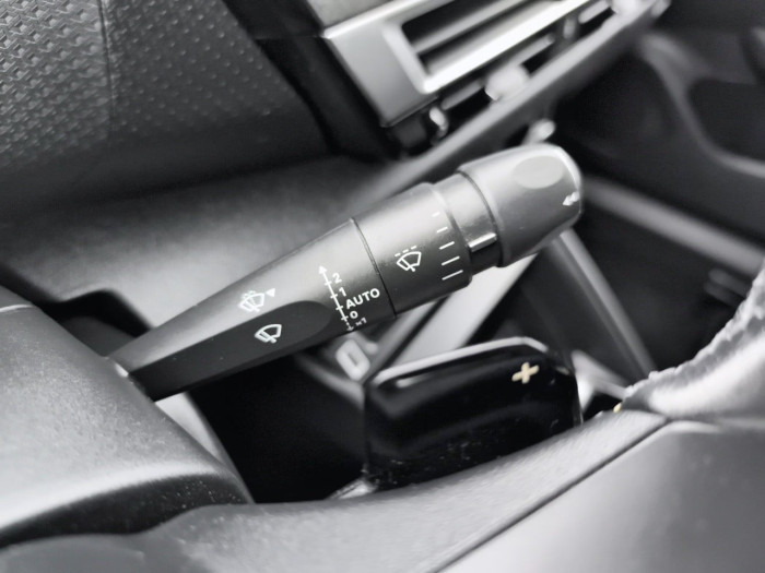Citroën C4 BlueHDi 130 S&S EAT8 Shine Pack