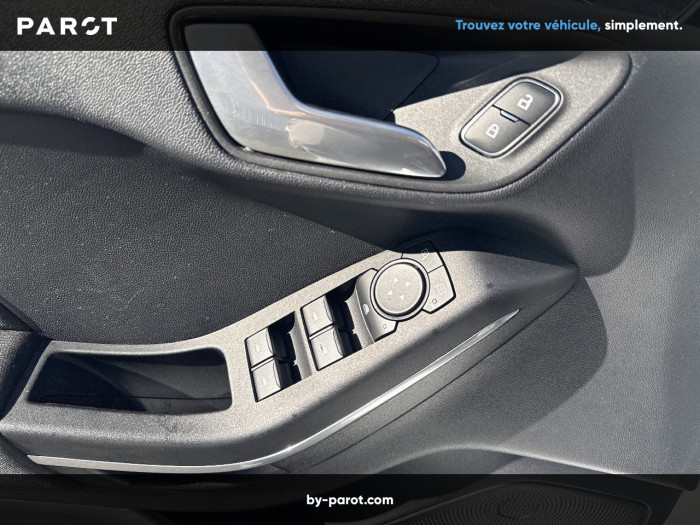 Ford Fiesta 1.0 EcoBoost 125 ch S&S mHEV BVM6 Titanium Business