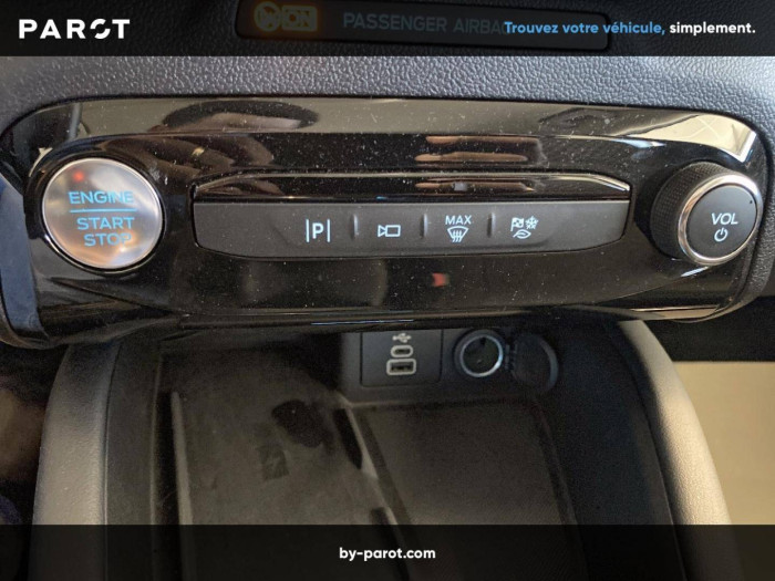 Ford Kuga Nouveau 2.5 Duratec 180 ch FlexiFuel FHEV E85 Powershift Titanium Business