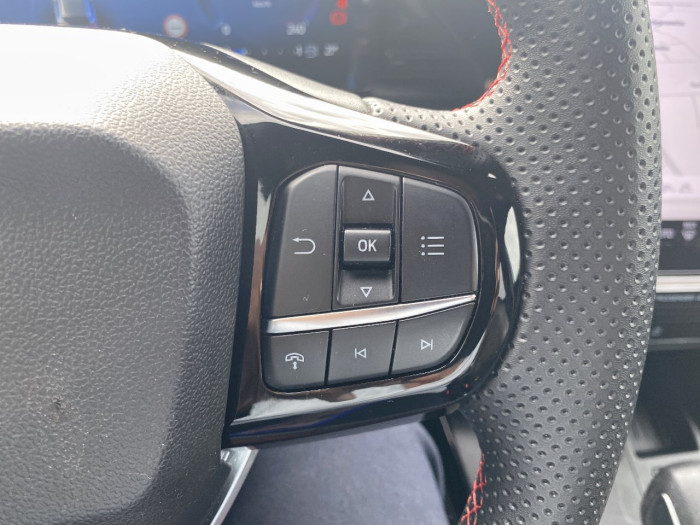 Ford Puma 1.0 EcoBoost Hybrid 125ch ST-Line X S&S Powershift