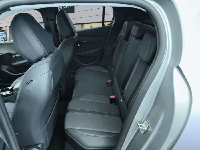 Peugeot 208 PureTech 100 S&S BVM6 Allure