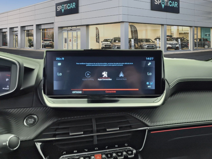 Peugeot 2008 PureTech 130 S&S EAT8 GT