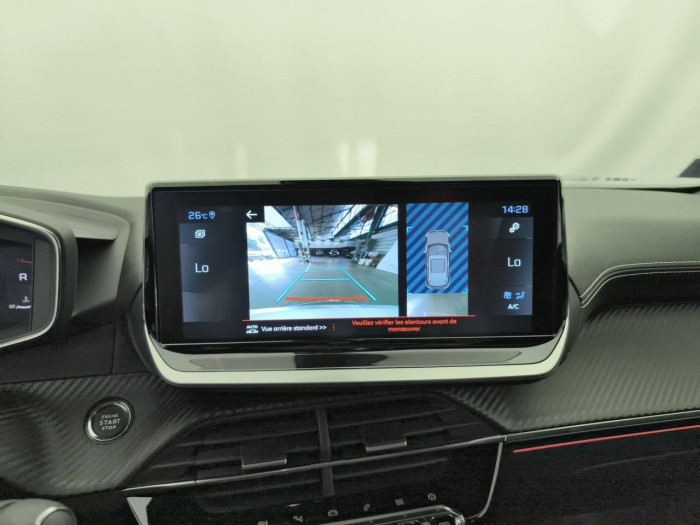 Peugeot 2008 PureTech 130 S&S EAT8 GT