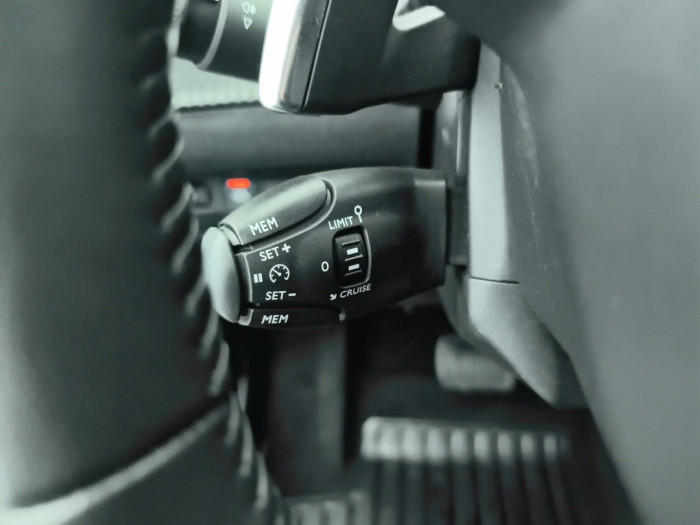 Peugeot 2008 PureTech 130 S&S EAT8 Allure Pack