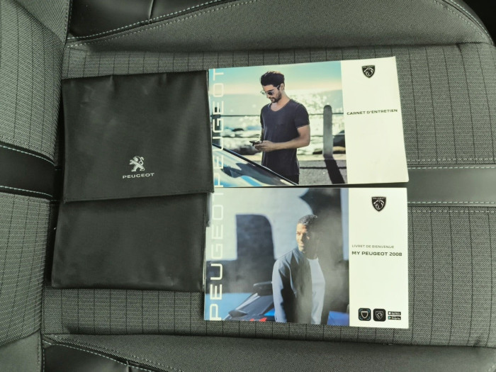 Peugeot 2008 PureTech 130 S&S EAT8 Allure Pack