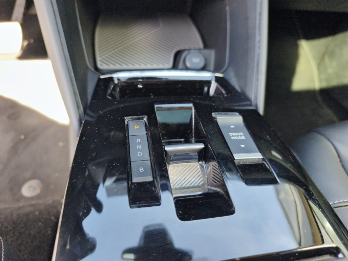 Citroën E-C4 136 ch Automatique Shine Pack