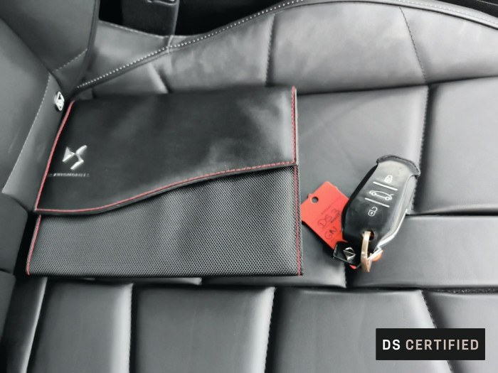 DS DS 3 BlueHDi 130 EAT8 Opera