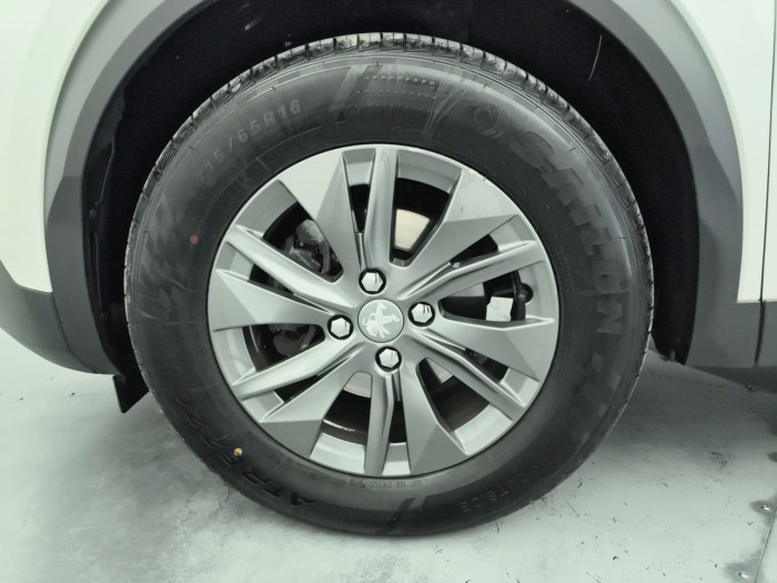 Peugeot 2008 PureTech 100 S&S BVM6 Style