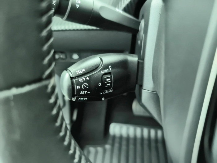 Peugeot 208 ELECTRIQUE 50 kWh 136ch Style