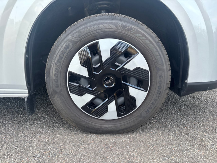 Ford Transit Custom Fg 320 L1H1 2.5 Duratec 232ch Hybride rechargeable Trend CVT