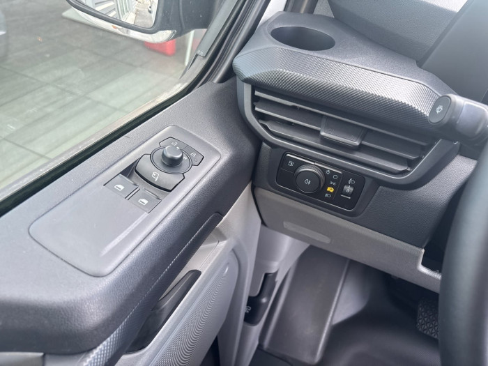 Ford Transit Custom Fg 320 L1H1 2.5 Duratec 232ch Hybride rechargeable Trend CVT