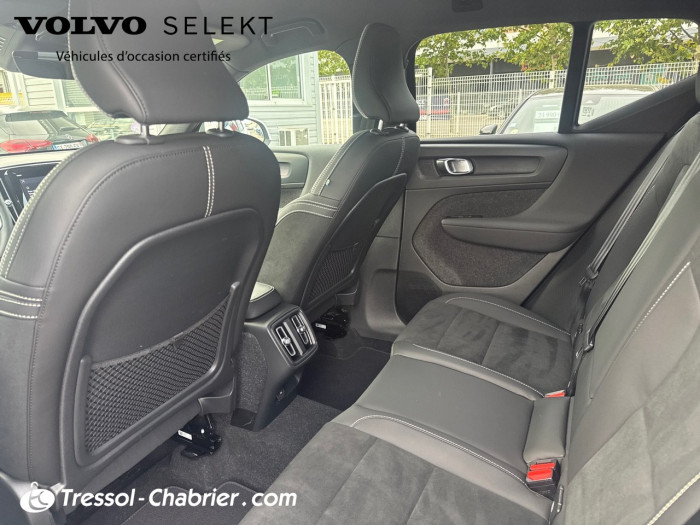 Volvo XC40 B3 163 ch DCT7 Plus