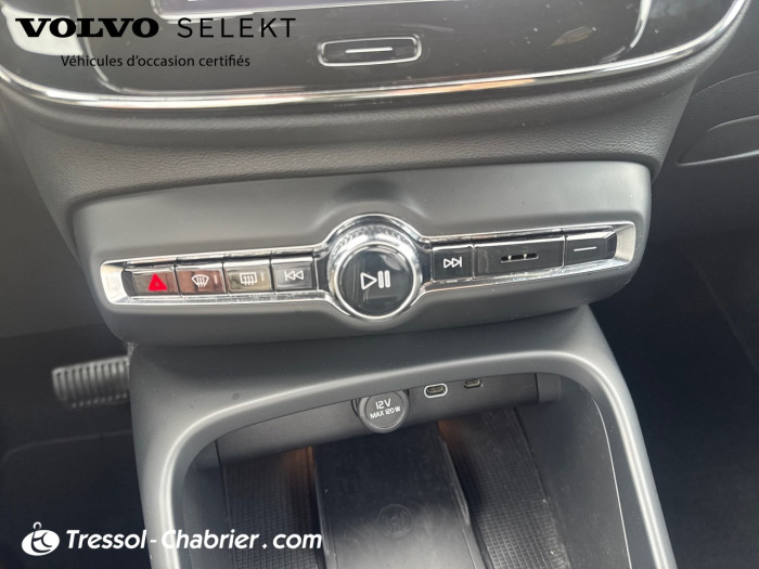 Volvo XC40 B3 163 ch DCT7 Plus