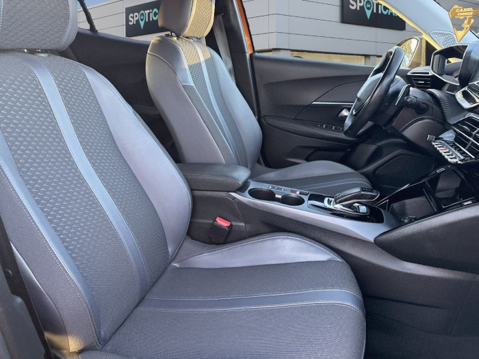 Peugeot 2008 PureTech 130 S&S EAT8 Allure