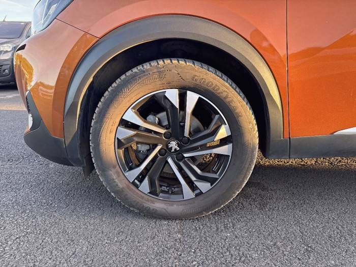 Peugeot 2008 PureTech 130 S&S EAT8 Allure