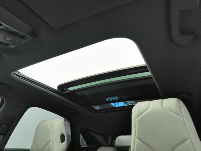 DS DS7 CROSSBACK Hybride E-Tense 300 EAT8 4x4 Rivoli