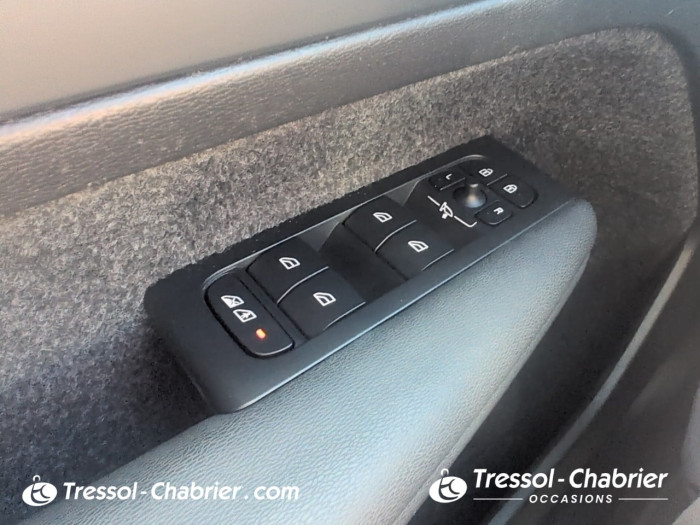 Volvo XC40 Nouveau B3 163 ch DCT7 Ultra