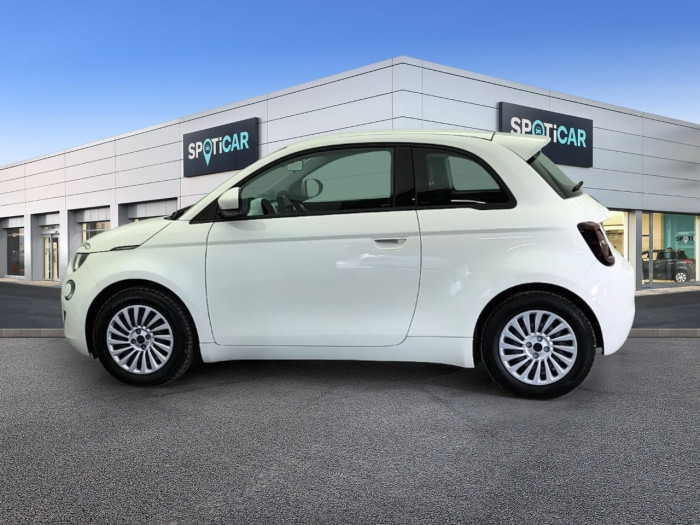 Fiat 500e BERLINE MY22 SERIE 1 STEP 2 500 e 95 ch Icône