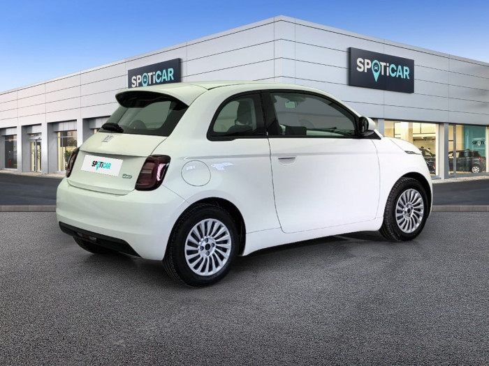 Fiat 500e BERLINE MY22 SERIE 1 STEP 2 500 e 95 ch Icône