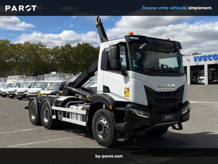 IVECO X-Way 6X4 460CV POLYBENNE