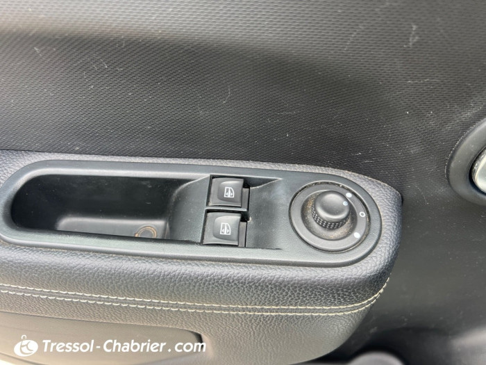 Renault TWINGO III 1.0 SCe 70 La Parisienne EDC