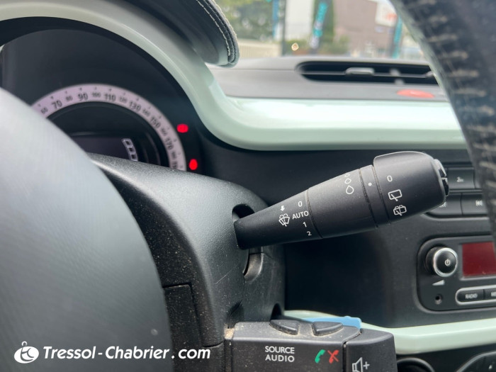 Renault TWINGO III 1.0 SCe 70 La Parisienne EDC