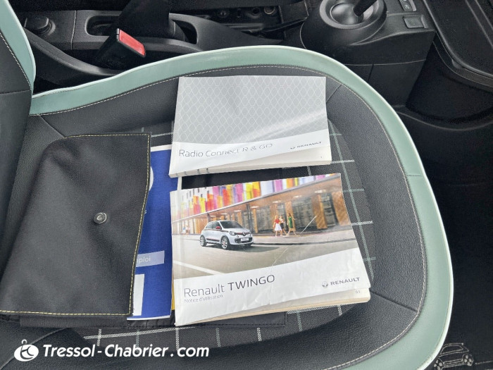 Renault TWINGO III 1.0 SCe 70 La Parisienne EDC