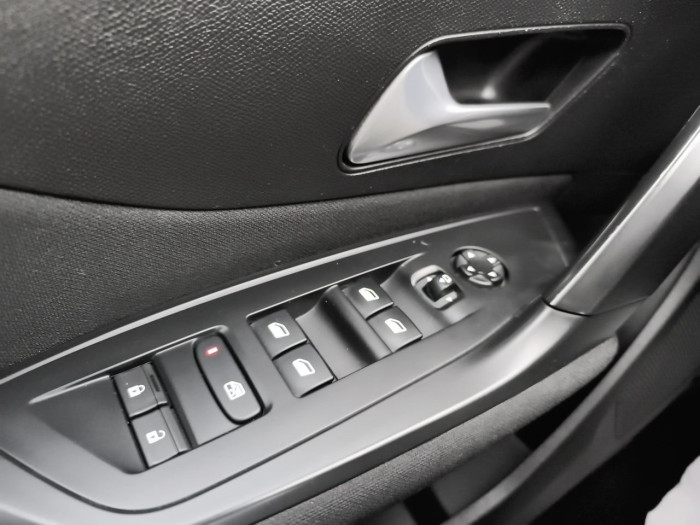 Peugeot 308 SW PHEV 180 e-EAT8 Active Pack
