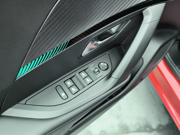 Peugeot 2008 PureTech 130 S&S BVM6 Allure Pack