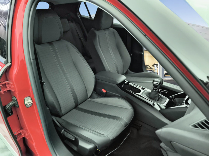 Peugeot 2008 PureTech 130 S&S BVM6 Allure Pack