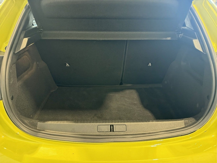 Peugeot 208 PureTech 100 S&S BVM6 Allure