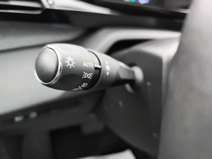 Peugeot 308 PHEV 180 e-EAT8 Allure