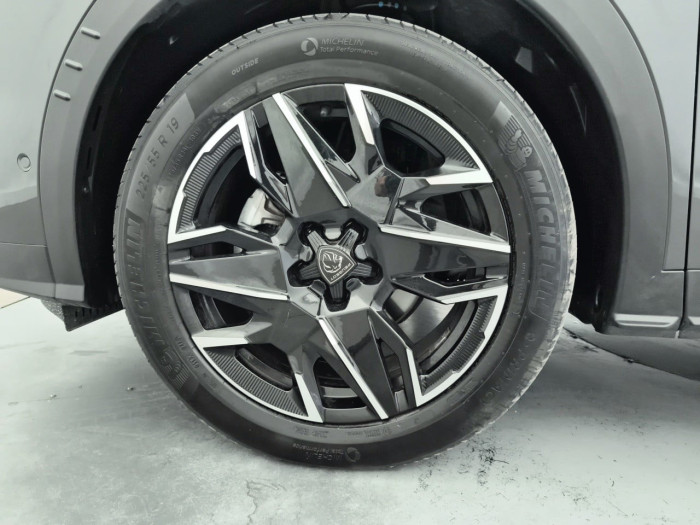 Peugeot 3008 Hybrid 136 e-DCS6 Allure