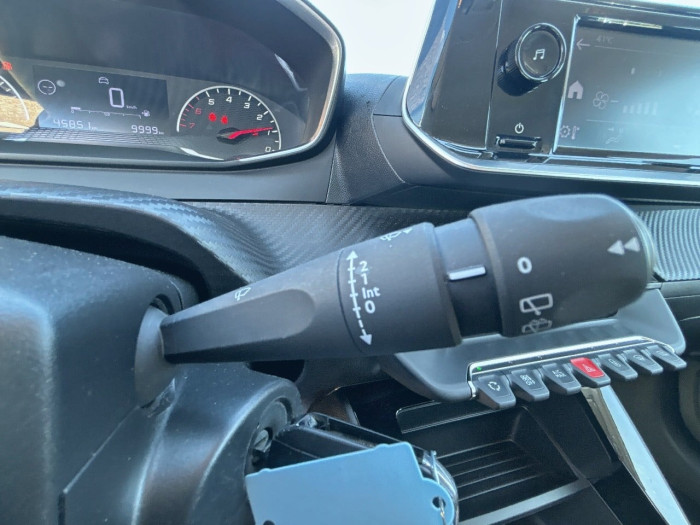 Peugeot 208 PureTech 75 S&S BVM5 Active