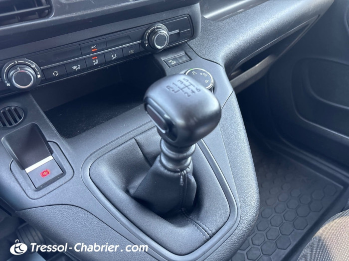Peugeot PARTNER FOURGON STANDARD 650 KG BLUEHDI 100 S&S BVM6 PREMIUM
