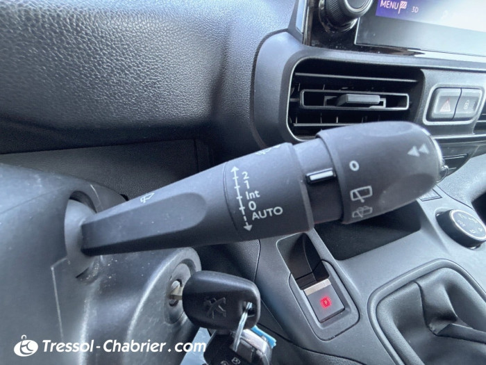Peugeot PARTNER FOURGON STANDARD 650 KG BLUEHDI 100 S&S BVM6 PREMIUM