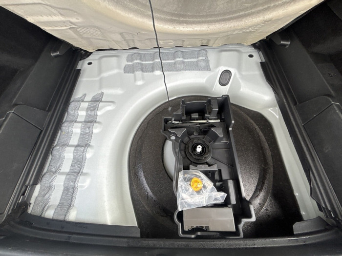 DS DS7 CROSSBACK PureTech 130 EAT8 Performance Line