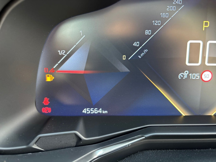 DS DS7 CROSSBACK PureTech 130 EAT8 Performance Line