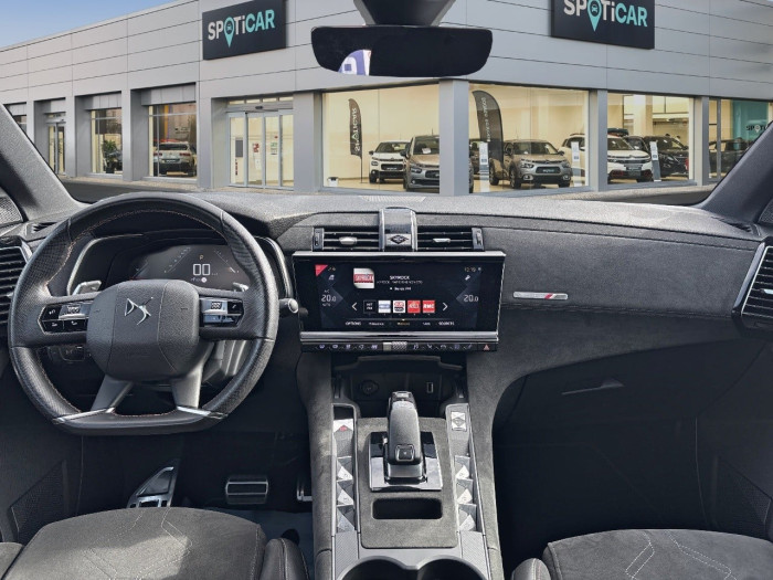 DS DS7 CROSSBACK PureTech 130 EAT8 Performance Line