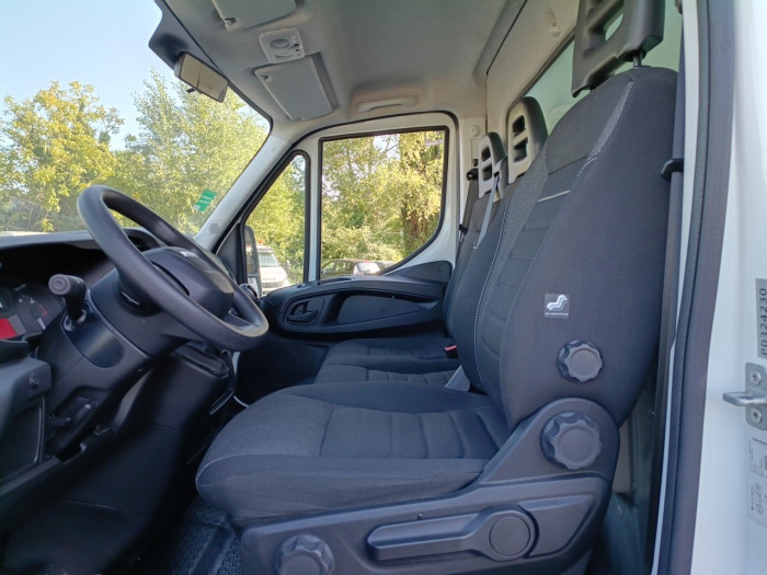 IVECO Daily CCb 35C16H3.0 empattement 3750