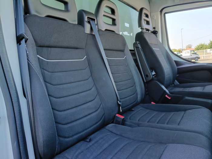 IVECO Daily CCb 35C16H3.0 empattement 3750