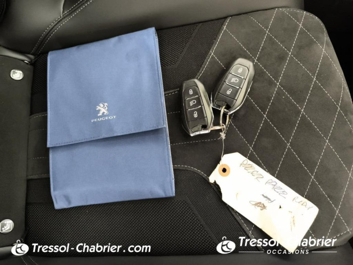 Peugeot 2008 BlueHDi 130 S&S EAT8 GT