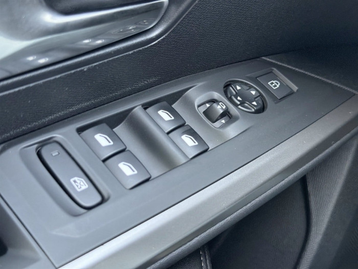 Peugeot 3008 Hybrid 145 e-DCS6 Allure